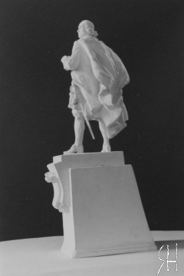 Проект памятника адмиралу Ф.Ф.Ушакову. Победитель открытого конкурса. 1997 год.